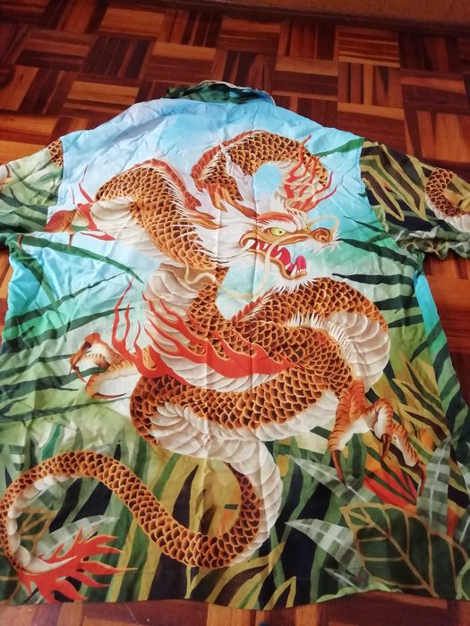 Camisa berska muito gira
