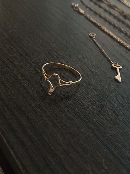 Золотые украшения