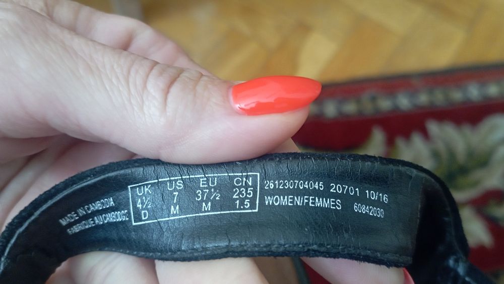 Босоніжки Clarks із натуральної замші