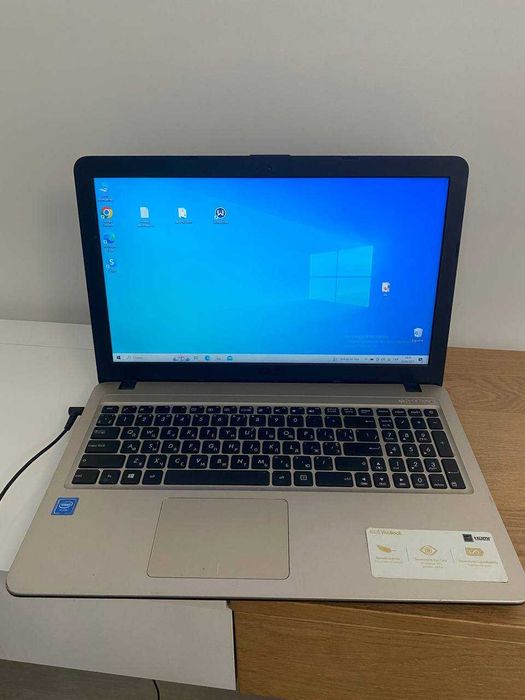 Ноутбук Asus QAAORIO 
Ноутбук Asus QAAORIO