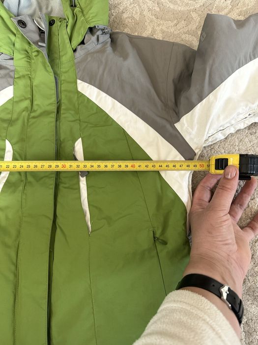Продам лижну куртку Hi-Mountain