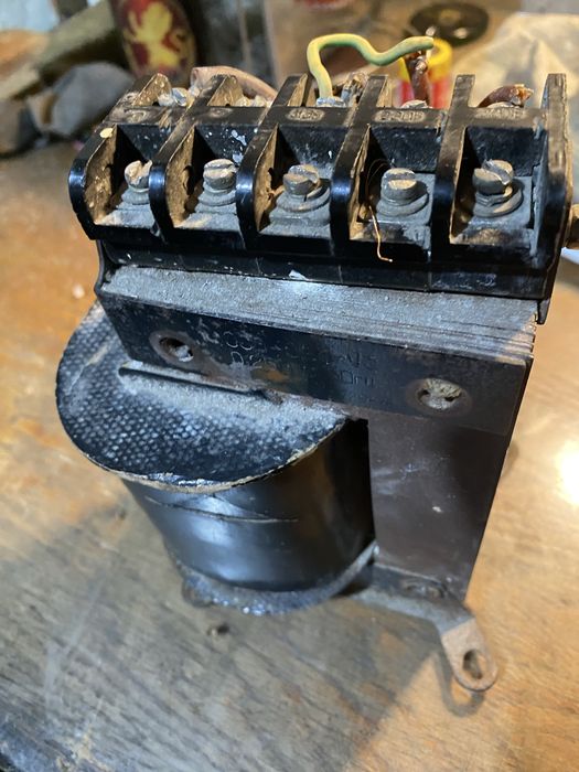 Трансформатор   36 в