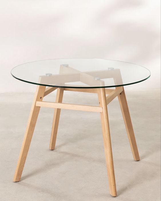 Conjunto Mesa de jantar e 4 cadeiras