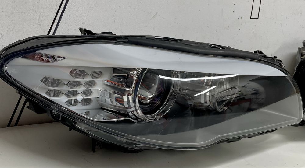 Regeneracja reflektorow przeróbki USA UK Biled BMW MERCEDES AUDI INNE