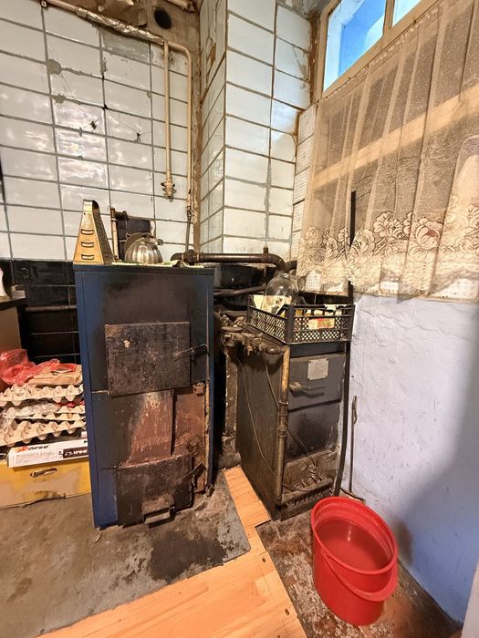 Продаж Будинку. Частина будинку. Ворзель. 100м2. 3,85 соток. Газ. Дровяний котел. Гараж. Під капітальний ремонт. Без комісії