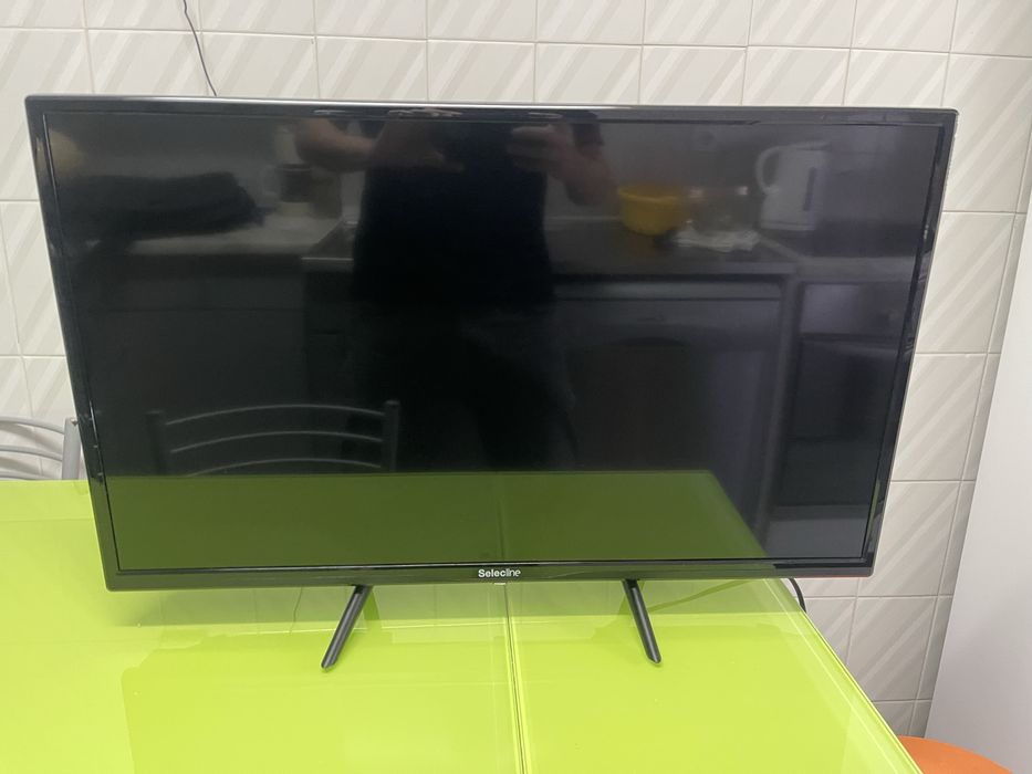 TV Led Selectline 31.5”