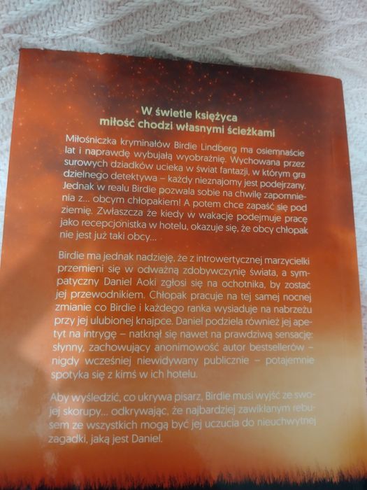 Książka J. Bennett "Światło księżyca