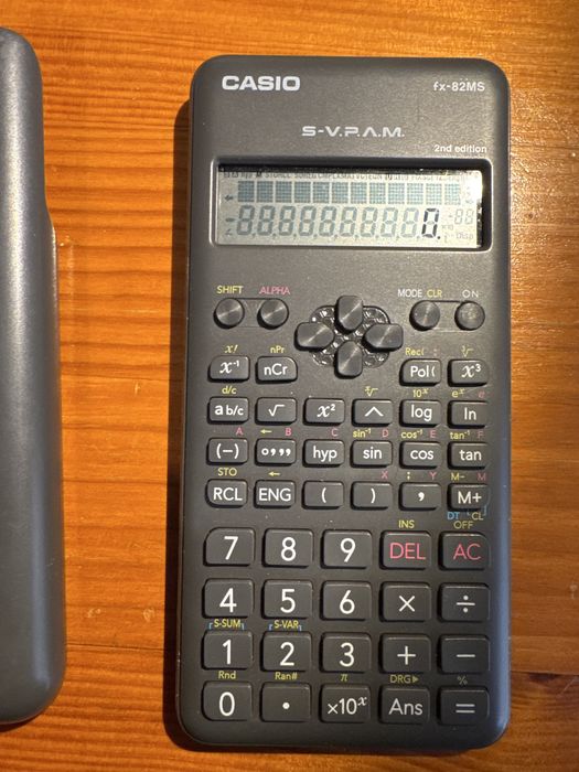 Calculadora Casio fx-82 ms