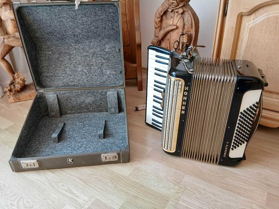 akordeon Hohner Concerto II 72 basy