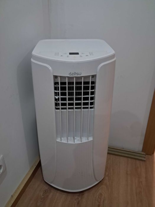 vendo AC portátil DAITSU pouco uso, 350€