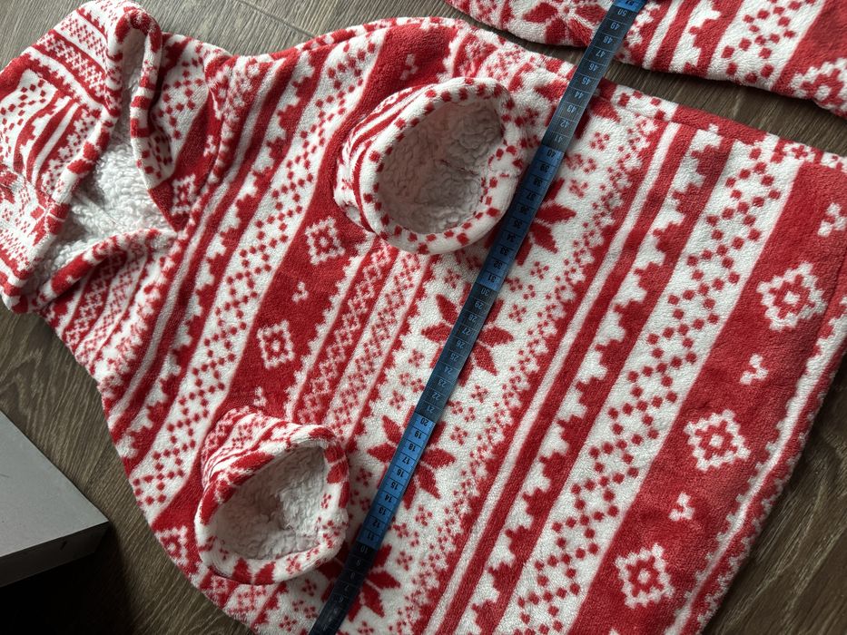 Новорічний костюм для собак. Різдвяний теплий светр