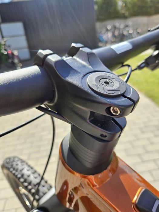 MTB elektryczny Superior exf 9019B BOSCH Smart system (nie trek cube)