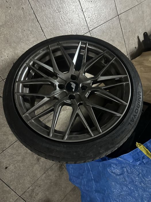 1 Jante JapanRacing 17 furação mini cooper pneu 205/45 r17