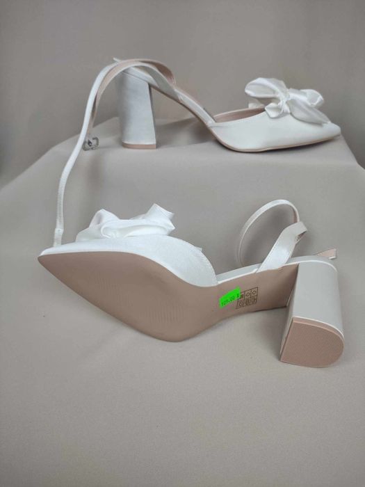 Czółenka damskie RAID