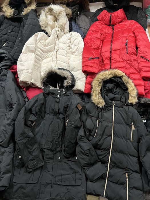 Секонд хенд оптом куртки жін зима демісезон Англія ціна за 1 кг