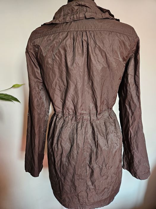 Brązowa cienka kurtka/ parka