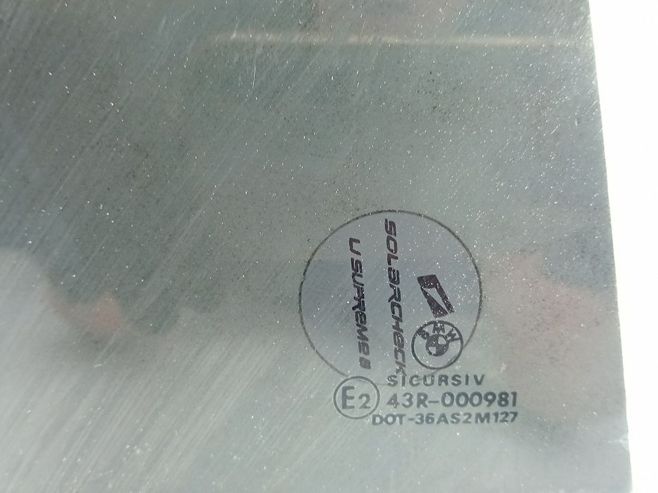 Vidro porta trás direito BMW 3 (E46)