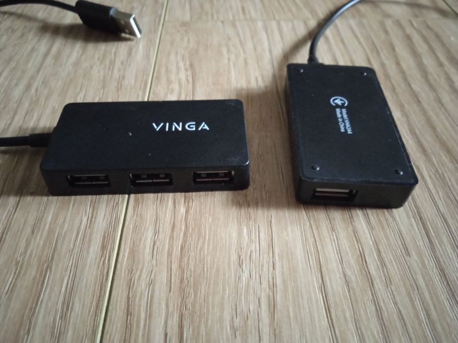 Концентратор Vinga USB2.0 VHA2A4