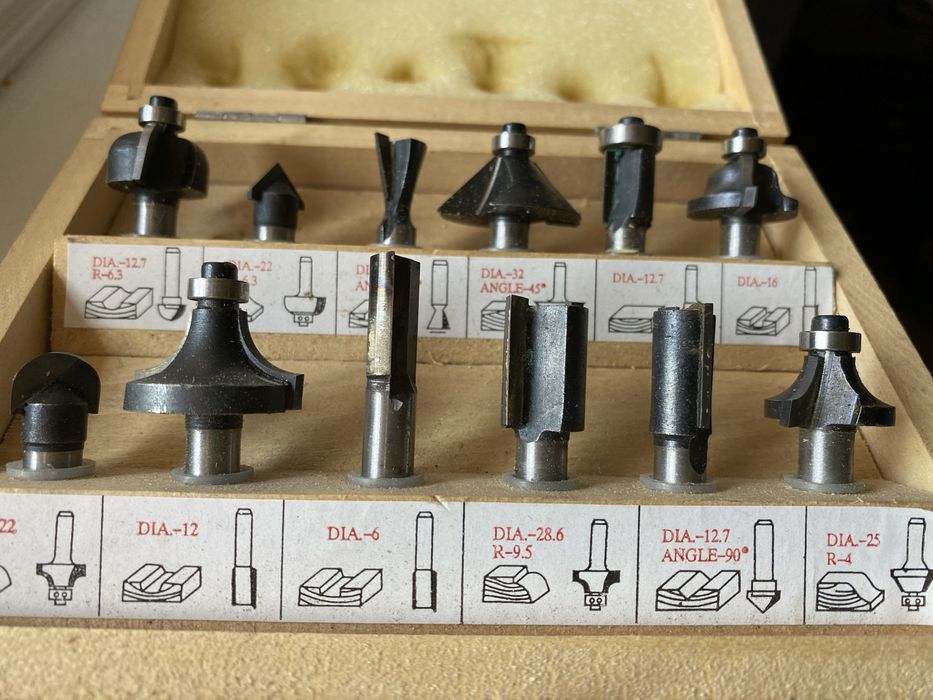 Набор фрез 12 шт по дереву