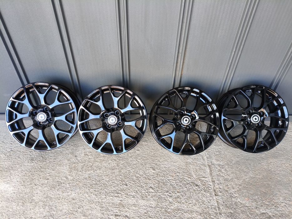 Комплект оригінальних різношироких дисків Smart 4/100 R16