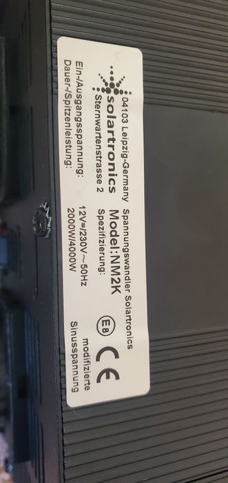 Інвертор 12в-220в