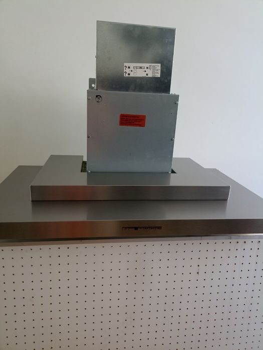 Витяжка Siemens 90см