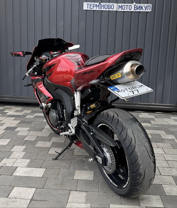 Honda CBR1000RR обслужений доставка Обмін