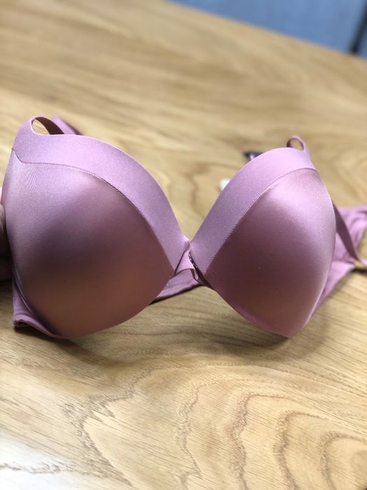 Biustonosz Victoria’s Secret 34C