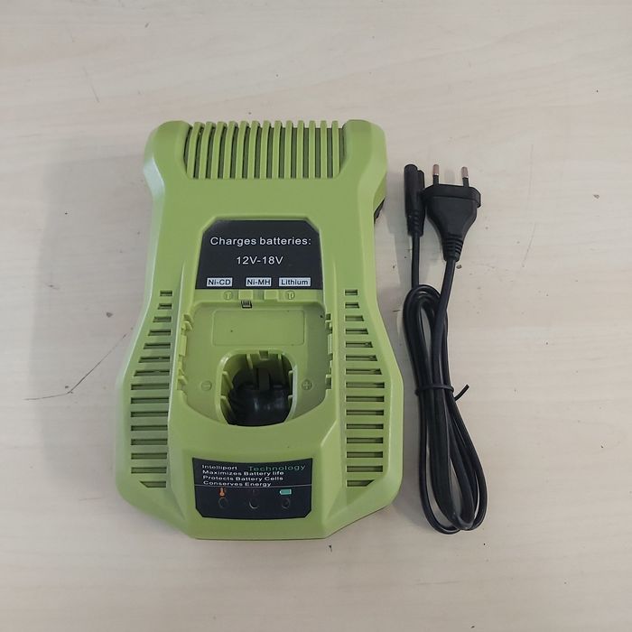 Szybka Ładowarka do baterii  Ryobi P117 12V-18V ONE+ Nowa
