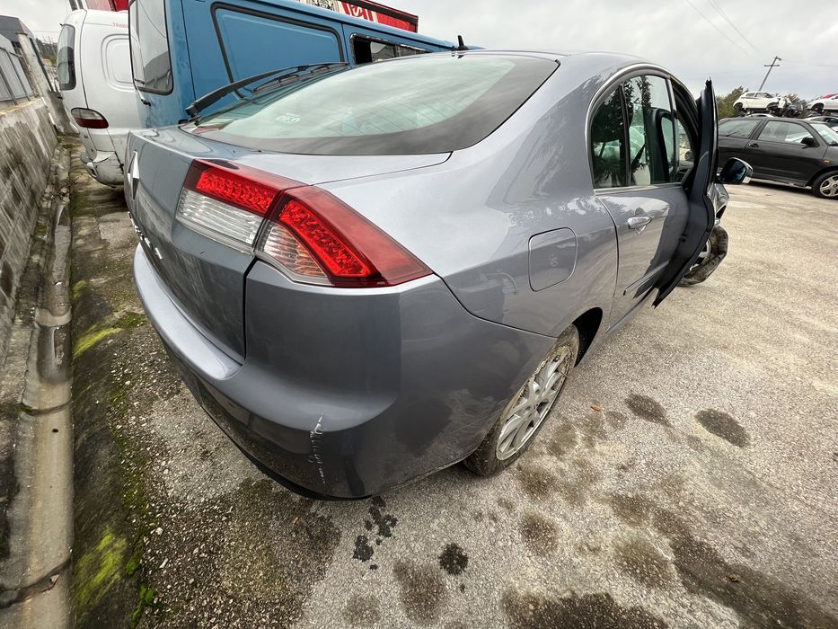 Renault Laguna III (peças)