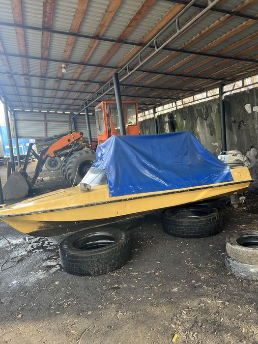 СРОЧНО Продам лодку Обь