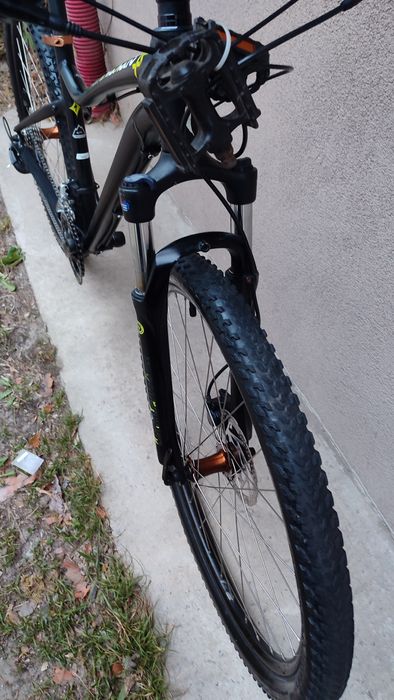 Велосипед specialized колеса 27.5 гальма дискові