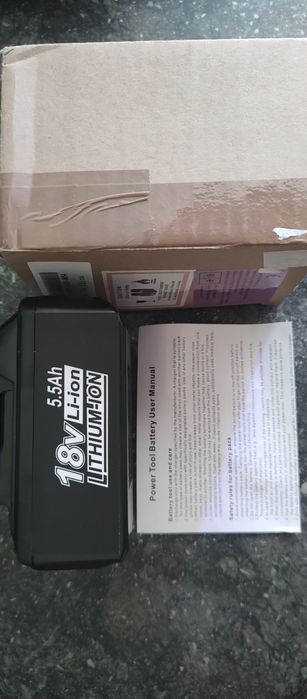 Аккумуляторына 18v 5.5А  Макита и WORX  20v 5А новые с мануалом