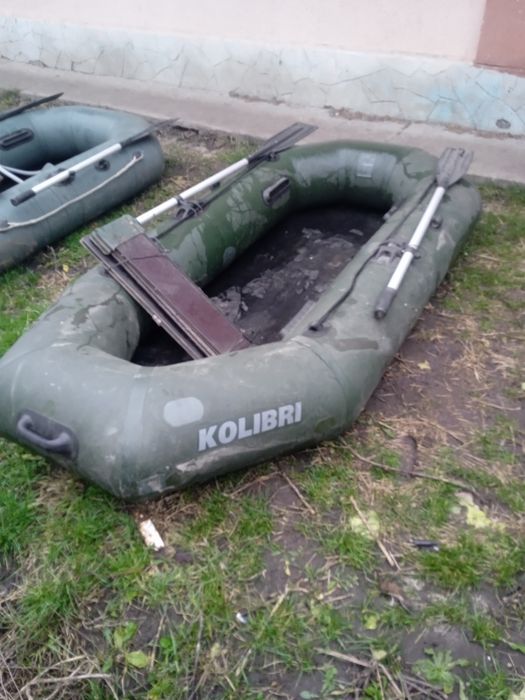 Продам двi лотки BARK 1800грн KOLIBRI 1700грн