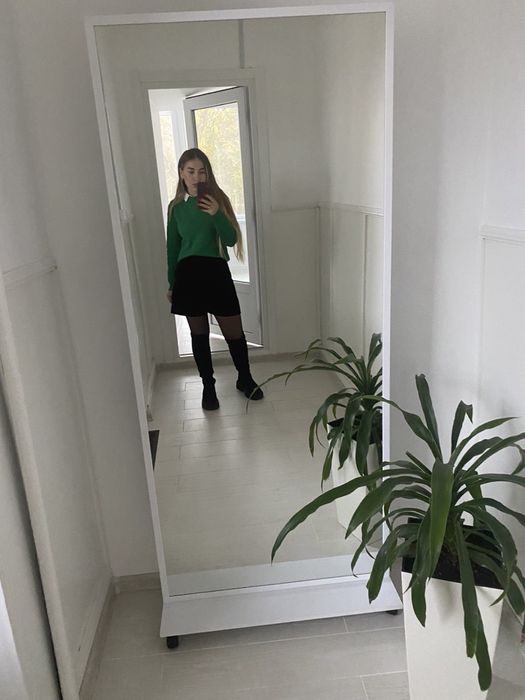 Дзеркало пересувне на колесах. Велике підлогове на колесиках