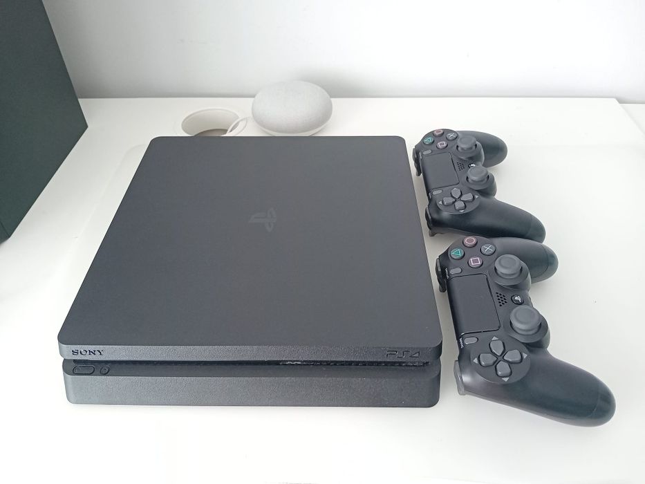 Playstation 4 Slim 1tb com 2 comandos originais