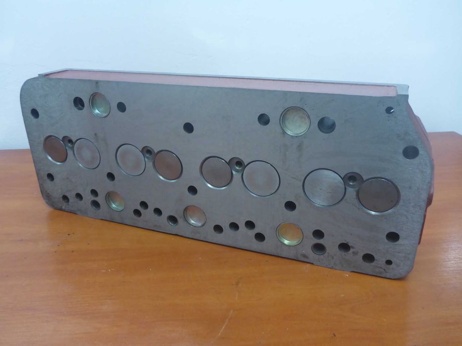 Głowica silnika MTZ 80, 82 BELARUS D240