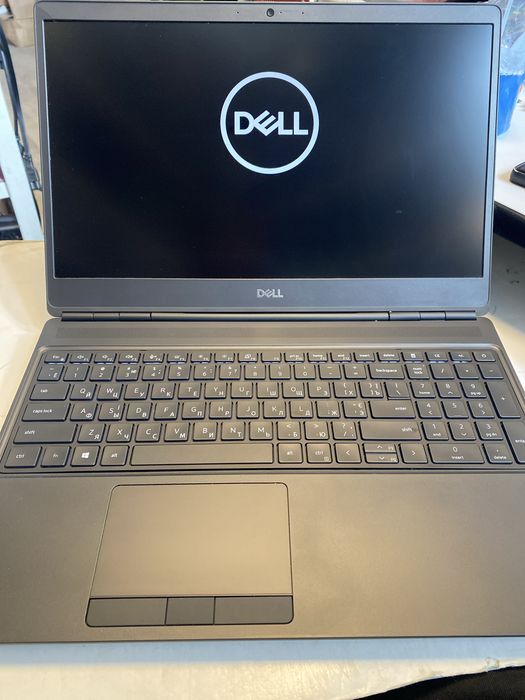 ТОП Dell Precision 7550 15.6 FHD IPS Xeon W-10885M 6 ядер Quadro 4