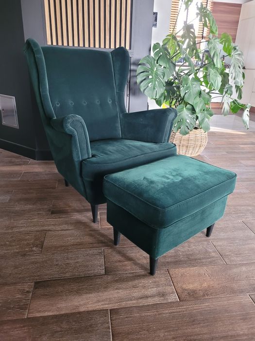 Fotel uszak z podnóżkiem  IKEA