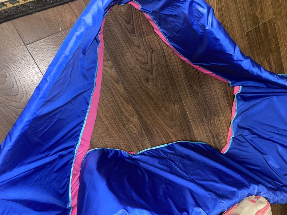 Реквізит для свят