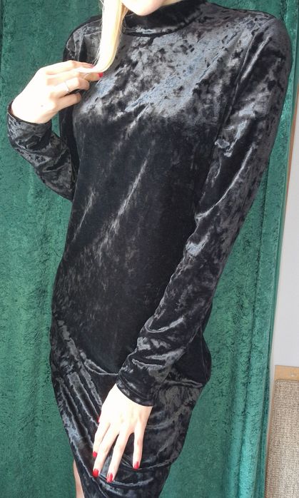 Czarna sukienka Pieces L