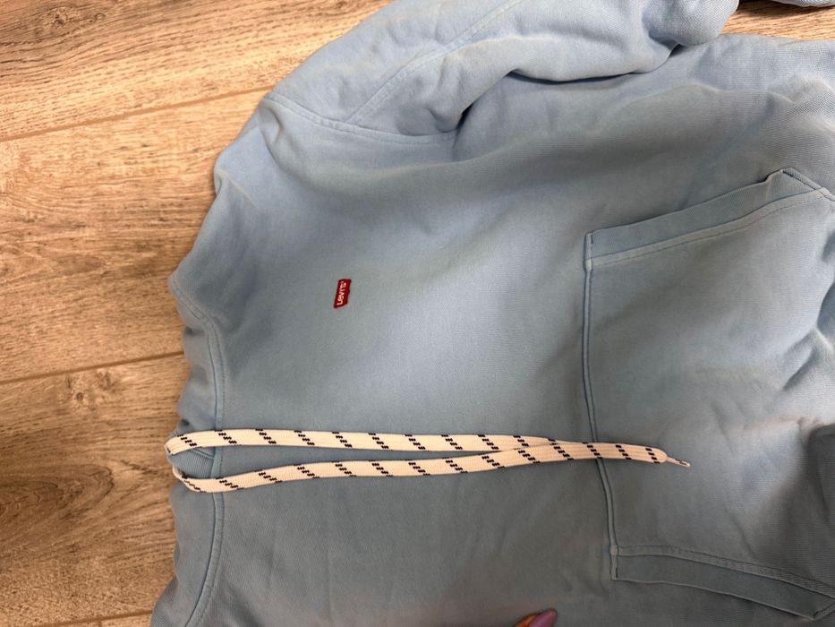 Худі Levi’s небесного кольору