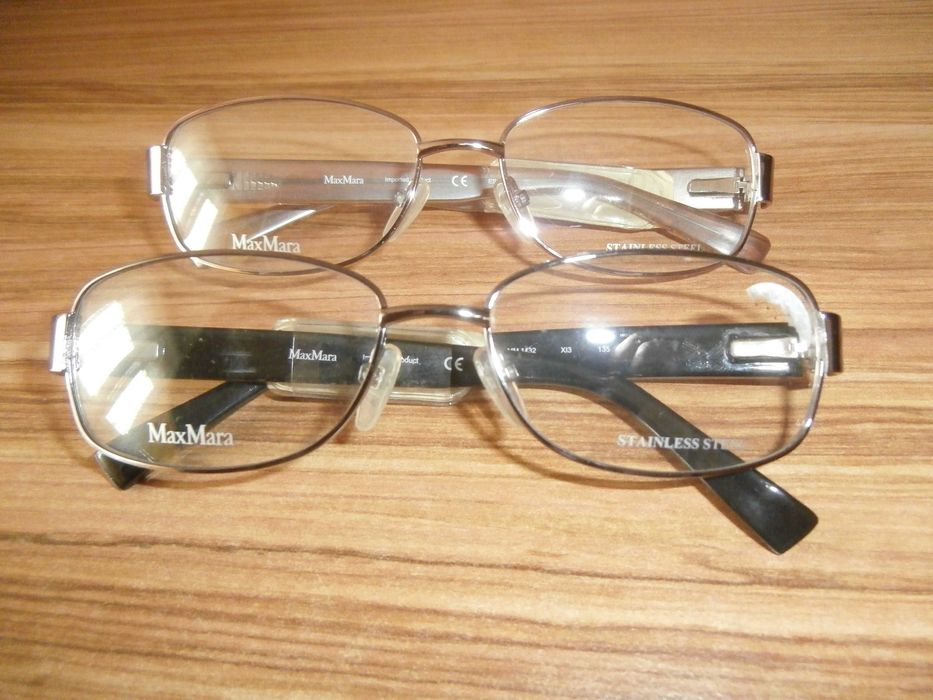 Oprawki do szkieł korekcyjnych marki MaxMara