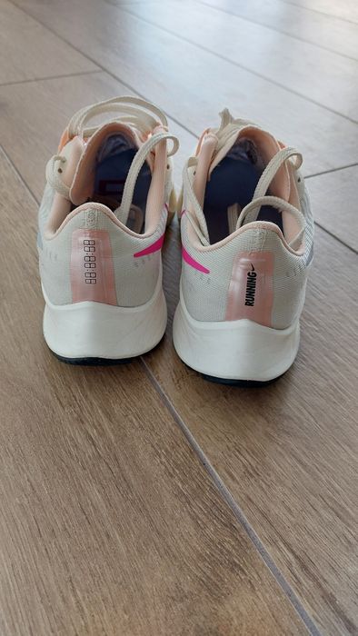 Buty Nike Zoom pegasus 37 rozm. 39
