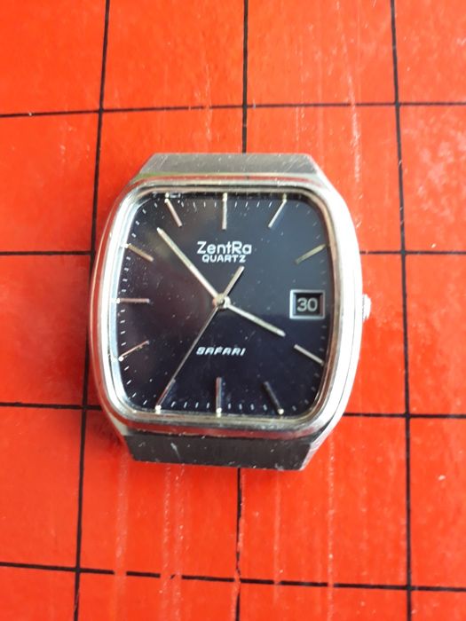 Zegarek męski Óartz ZentRa Safari- niesprawny.