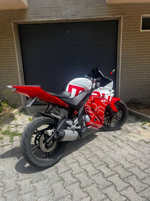 Yamaha yzf r125 2009
