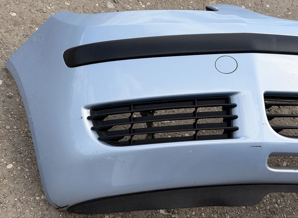 Бампер передній 5-ти дверний Mitsubishi Colt 6