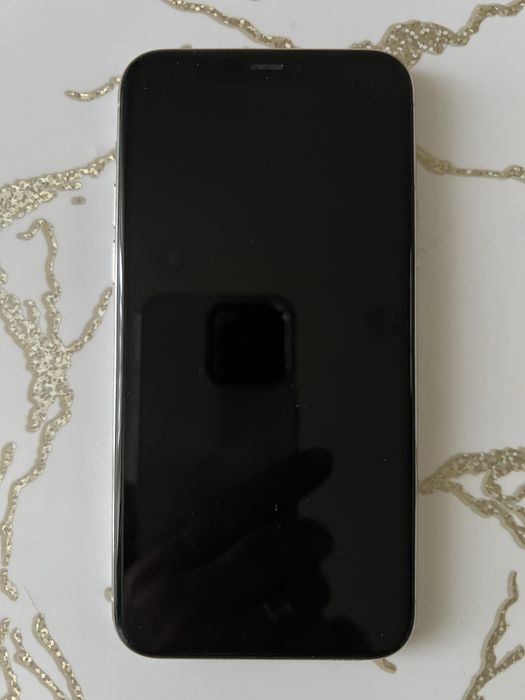 Продається IPhone 11Pro 64 ГБ б/в  .
