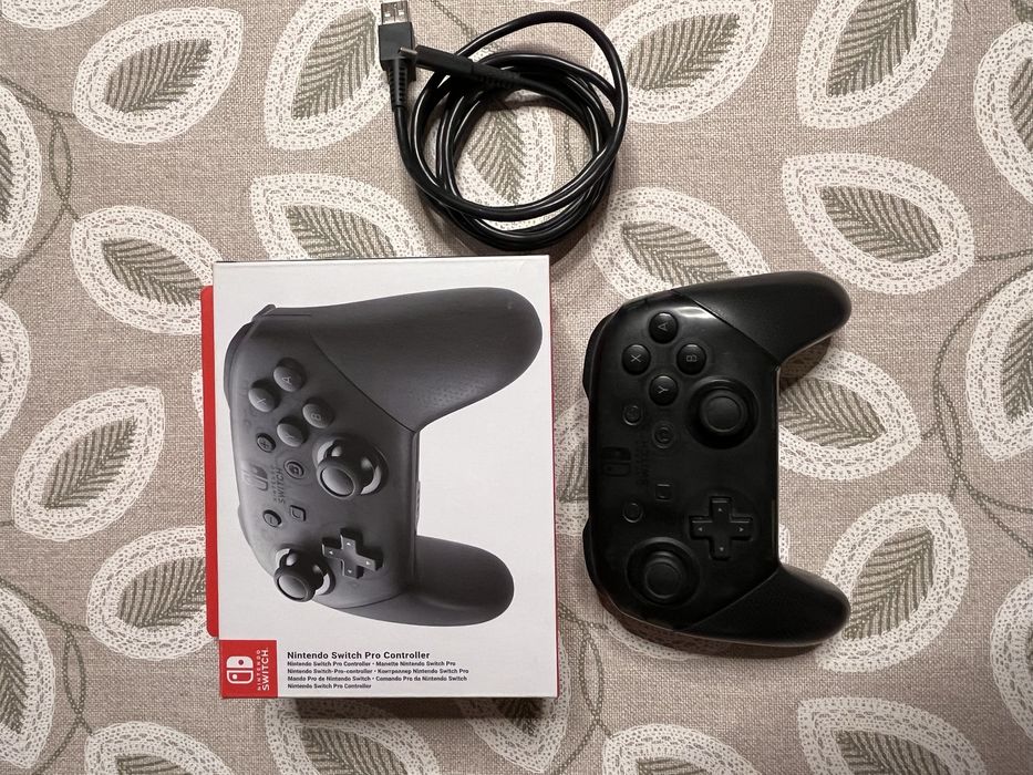 Nintendo Switch Pro Controller64563985663362122