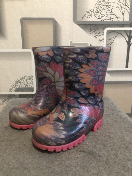 Гумові чоботи 22/23 та 26/27 розміру